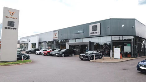 Mon Motors Seat Gloucester