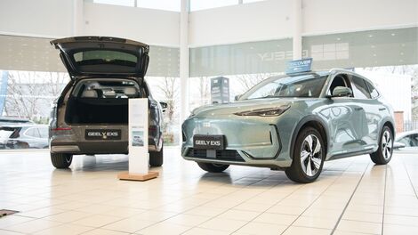 Geely Bristol