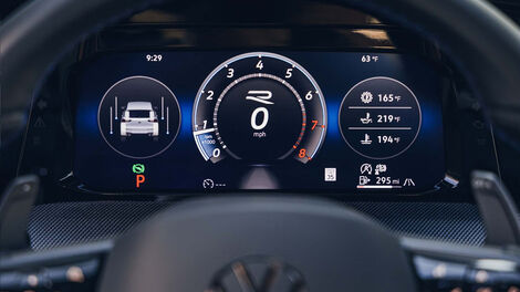 Volkswagen Golf Infotainment & Digi Cockpit Pro