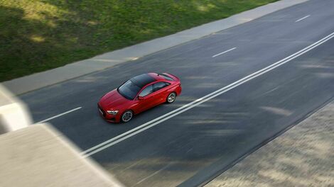 Dynamic control with Audi Drive Select and sport suspension