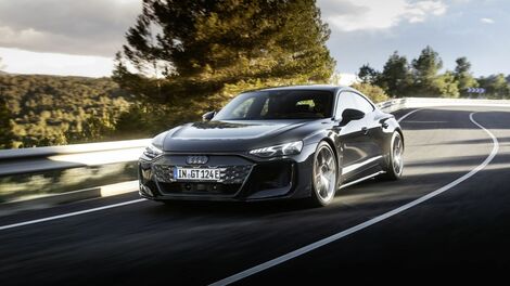 Push-to-pass button for 10-second power boost