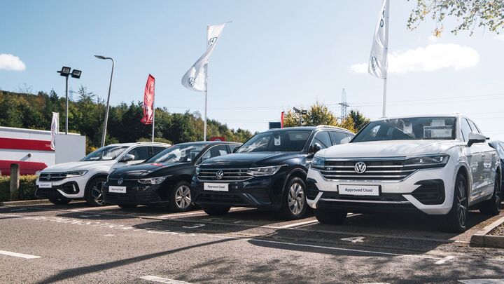 Welcome to Mon Motors Approved