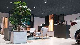 CUPRA & SEAT Bristol refurbished