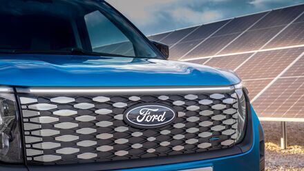 Ford E-Transit™ Courier®