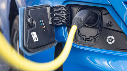 Volkswagen e-Transporter Shuttle