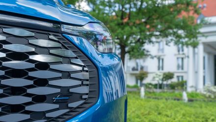 Ford E-Transit™ Custom® Double Cab-in-Van