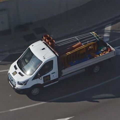 Ford E-Transit™ Chassis Cab