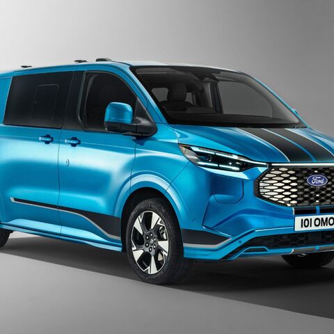 Ford E-Transit™ Custom® Double Cab-in-Van