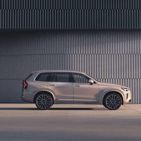 Volvo XC90 Plug-in Hybrid