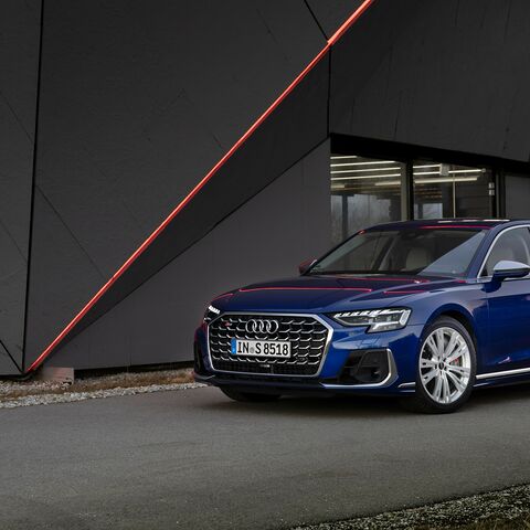 Audi S8