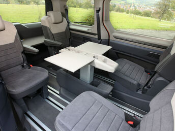 Volkswagen Multivan modular seating system