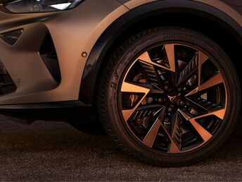 CUPRA Formentor e-HYBRID