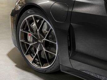 Audi RS e-tron GT Performance