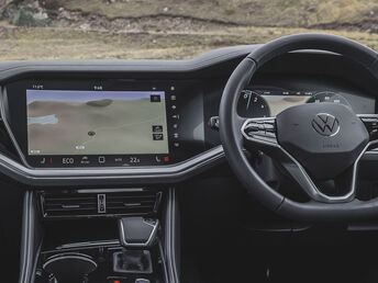 Volkswagen Touareg Plug-in Hybrid Innovision Cockpit