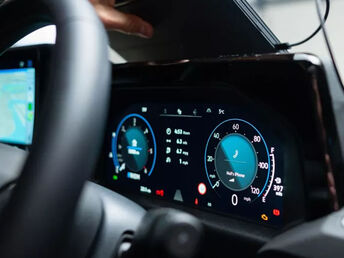 Volkswagen e-Transporter Shuttle