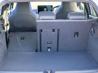 Volkswagen Golf Plug-in Hybrid Boot