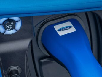 Ford E-Transit™ Custom® Van