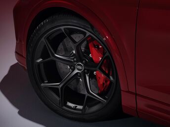 Audi RS Q8 Performance