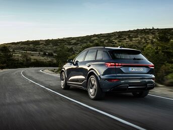 Audi Q6  e-tron