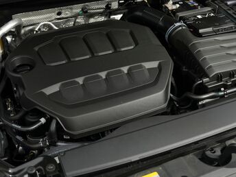 CUPRA Terramar e-HYBRID