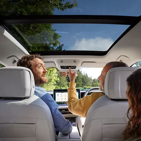 Volkswagen Passat Plug-in Hybrid Interior