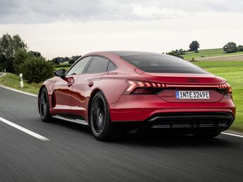 Audi e-tron GT quattro