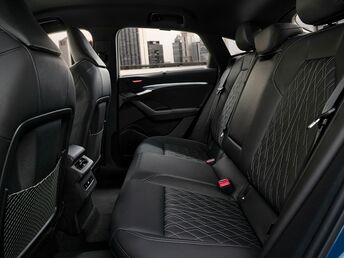 Audi SQ6 Sportback e-tron