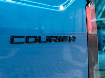 Ford E-Transit™ Courier®