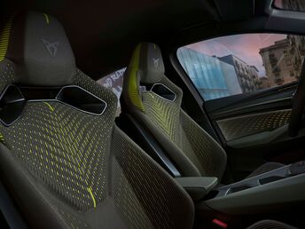CUPRA Raval