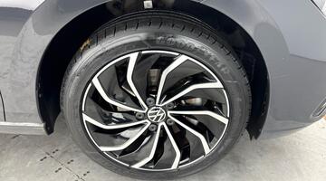 2023 Volkswagen TSI Style Edition Euro 6 5-door (Grey) - Image: 5