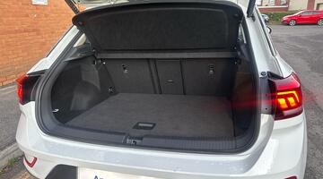 2024 Volkswagen TSI Style DSG Euro 6 5-door (White) - Image: 35