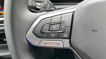 2025 Volkswagen ETSI MHEV Match DSG Euro 6 5-door (White) - Image: 21