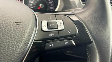 2019 Volkswagen 2.0 TDI Match 4Motion Euro 6 5-door (Silver) - Image: 20