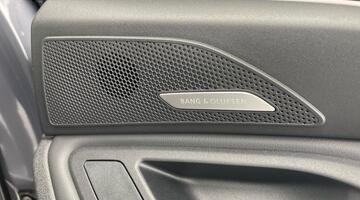 2025 Audi 100kWh S line Auto quattro 5-door (Grey) - Image: 26