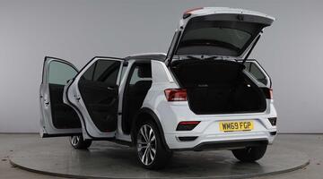 2020 Volkswagen TSI EVO R-Line Euro 6 5-door (Multicolour) - Image: 11