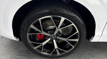 2026 Audi 2.0 TFSI Edition 1 S Tronic quattro Euro 6 5-door (White) - Image: 42