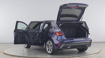 2025 Audi TFSI 35 S line Sportback S Tronic Euro 6 5-door (Blue) - Image: 11