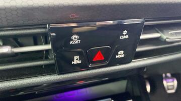 2024 Volkswagen 2.0 TSI GTI Euro 6 5-door (Red) - Image: 14