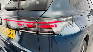2025 Volkswagen TSI eHybrid 19.7kWh Match DSG Euro 6 5-door (Blue) - Image: 29