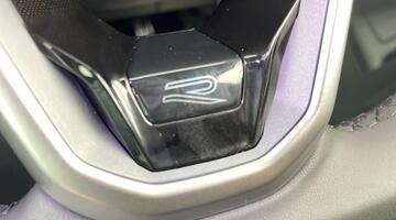 2025 Volkswagen ETSI MHEV R-Line DSG Euro 6 5-door (Grey) - Image: 21