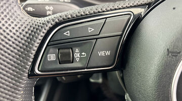 2025 Audi 1.0 TFSI 30 S line Sportback S Tronic Euro 6 5-door (Red) - Image: 24