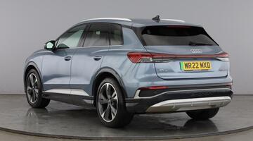 2022 Audi 40 S line Auto 5-door 82kWh (Blue) - Image: 3