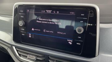 2022 Volkswagen TSI Style DSG Euro 6 5-door (Black) - Image: 16