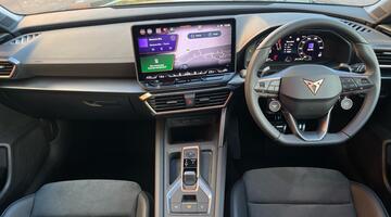 2025 CUPRA ETSI V2 DSG Euro 6 5-door (Black) - Image: 8