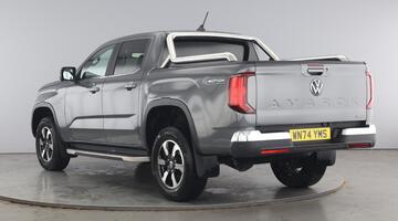 2024 Volkswagen 2.0 TDI Style Auto 4Motion Euro 6 4-door (Grey) - Image: 3