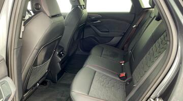 2025 Audi 100kWh Launch Edition Auto quattro 5-door (Grey) - Image: 38