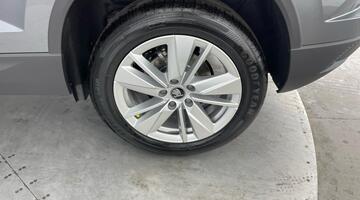 2025 Škoda 1.0 TSI SE Edition Euro 6 5-door (Grey) - Image: 34