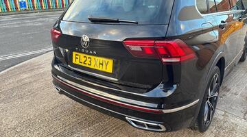 2023 Volkswagen TSI R-Line DSG Euro 6 5-door (Black) - Image: 43