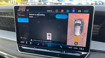 2025 Volkswagen TSI eHybrid 19.7kWh R-Line DSG Euro 6 5-door (White) - Image: 20