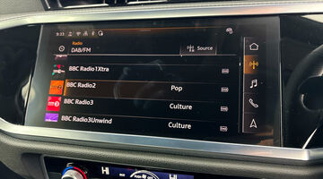 2025 Audi TFSI CoD 35 S line S Tronic Euro 6 5-door (Black) - Image: 26